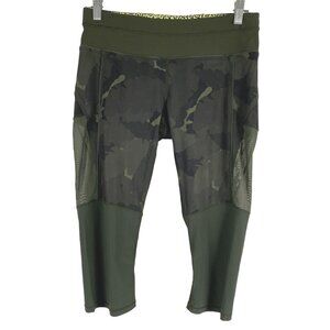 Lululemon Training Tough Crop Leggings Size 6 Palm Party Gator Green PT-2259‎